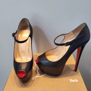 Christian Louboutin black leather Lady Highness peep toe pumps